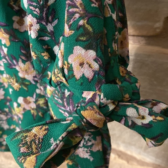 Cece Womens Textured Tie Sleeve V neck Blouse Size L - Picture 5 of 8